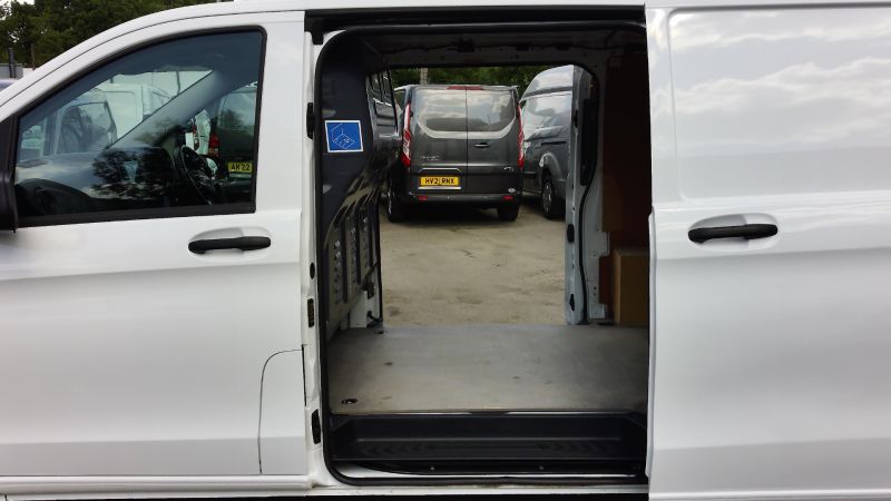 MERCEDES VITO 114 PROGRESSIVE L2 LWB 9G TRONIC AUTOMATIC WITH AIR CONDITIONING AND MORE *** SOLD *** - 2865 - 22