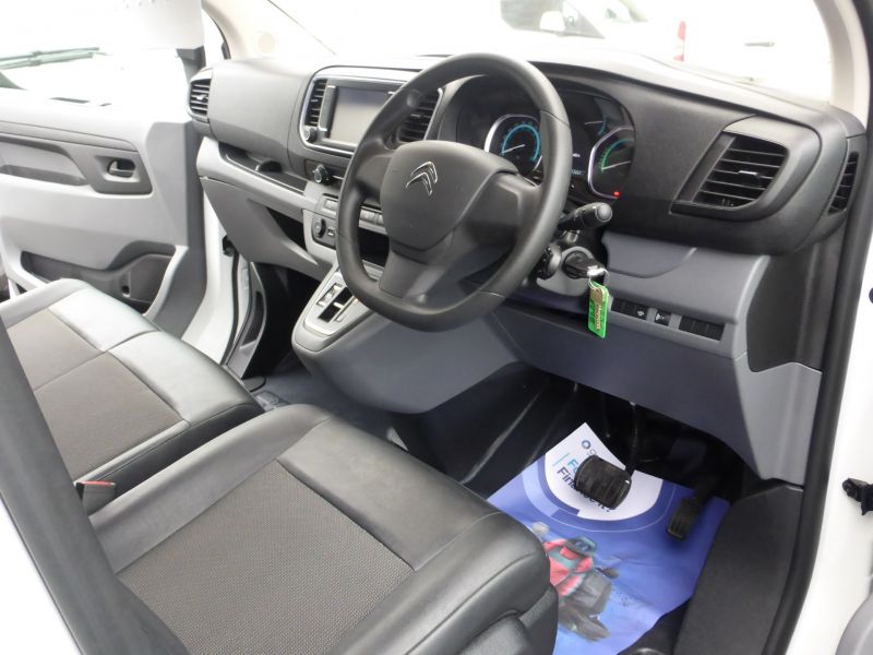 CITROEN E-DISPATCH M 1000 ENTERPRISE PRO 75 KWH  ELECTRIC, AUTOMATIC IN WHITE,AIR CONDITIONING,PARKING SENSORS AND MORE - 2506 - 10