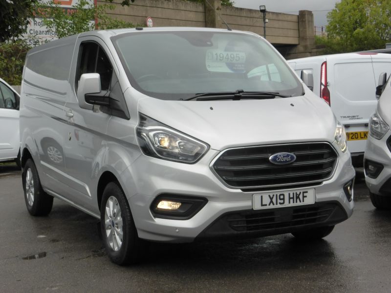 FORD TRANSIT CUSTOM 280/130 LIMITED L1 SWB IN SILVER ONLY 54.000 MILES,AIR CONDITIONING,PARKING SENSORS,REAR CAMERA AND MORE - 2477 - 24