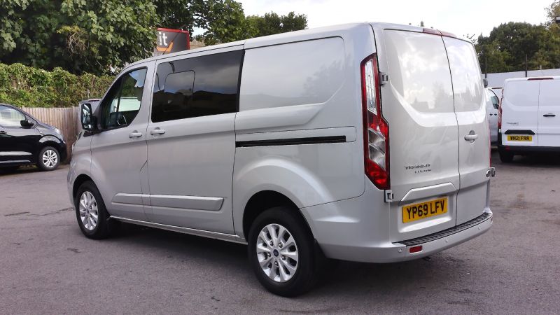 FORD TRANSIT CUSTOM 320 LIMITED L1 SWB 6 SEATER DOUBLE CAB COMBI CREW VAN WITH AIR CONDITIONING,PARKING SENSORS,ALLOYS,HEATED SEATS AND MORE *** DEPOSIT TAKEN *** - 2914 - 7