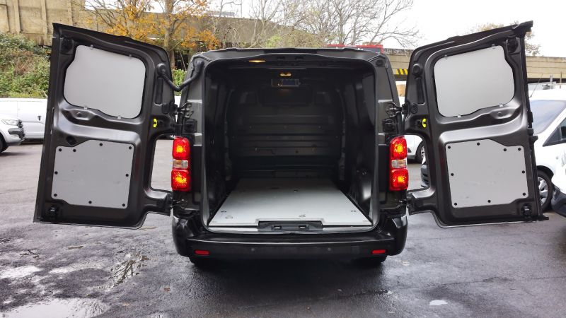 PEUGEOT EXPERT 1400 PROFESSIONAL PREMIUM L2 LWB IN GREY WITH ONLY 41.000 & 48.000 MILES,AIR CONDITIONING AND MORE - 2945 - 12