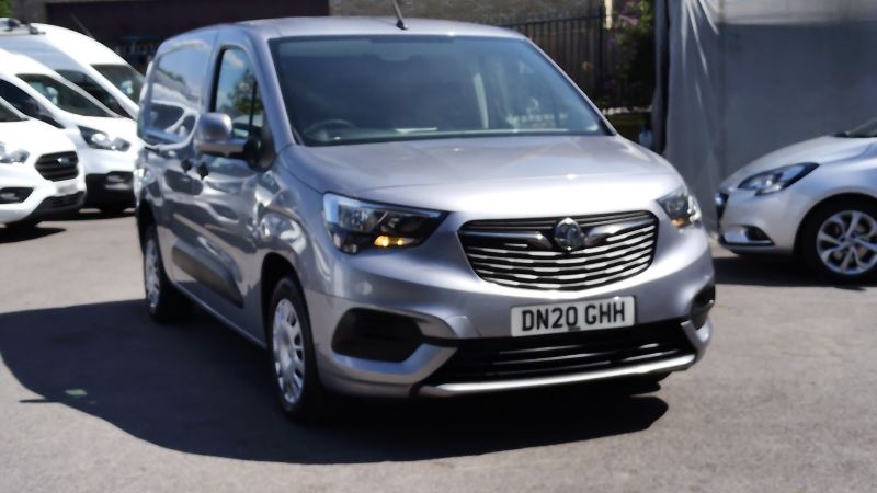 VAUXHALL COMBO 2300 SPORTIVE L2 LWB IN GREY/SILVER WITH ONLY 54.000 MILES,AIR CONDITIONING,PARKING SENSORS AND MORE - 2884 - 24