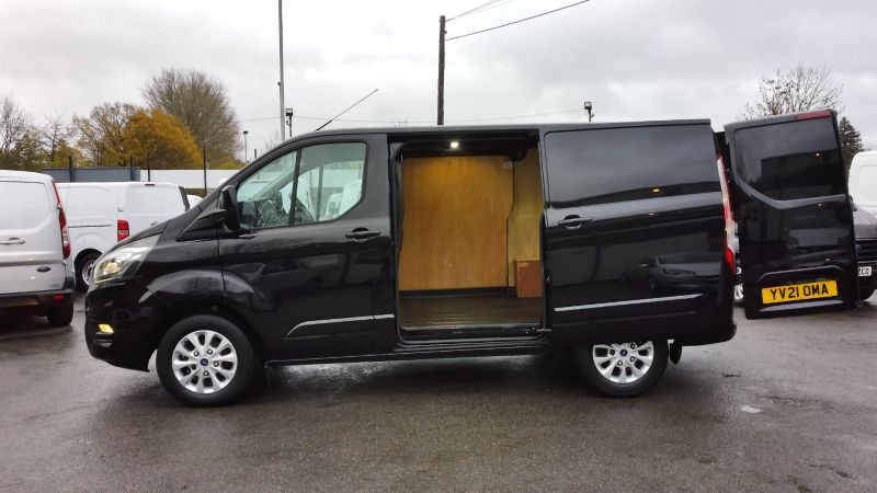 FORD TRANSIT CUSTOM 280 LIMITED L1 SWB IN BLACK WITH AIR CONDITIONING,PARKING SENSORS AND MORE *** SOLD *** - 2951 - 9