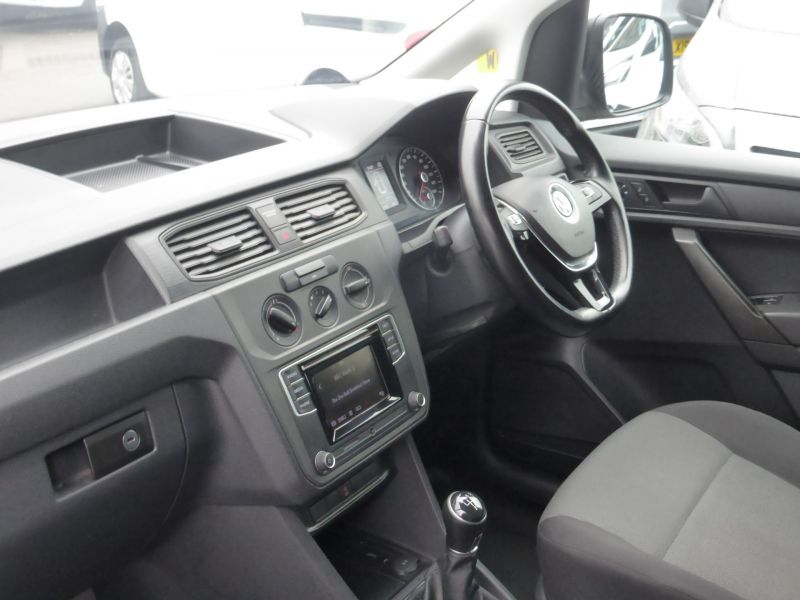 VOLKSWAGEN CADDY C20 STARTLINE 2.0TDI SWB IN WHITE WITH ONLY 52.000 MILES,PARKING SENSORS  **** SOLD **** - 2521 - 11