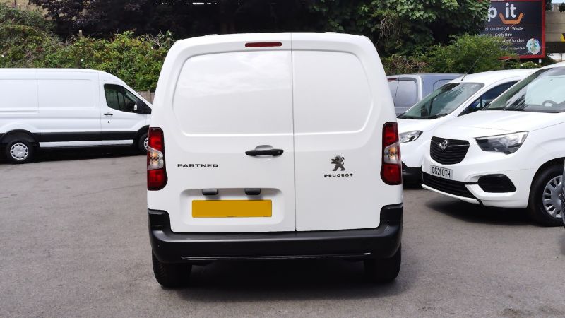 PEUGEOT PARTNER 1.5 BLUEHDI PROFESSIONAL L1 SWB WITH AIR CONDITIONING,PARKING SENSORS,DAB RADIO AND MORE - 2957 - 5