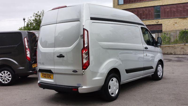FORD TRANSIT CUSTOM 320 TREND ECOBLUE L1H2 SWB HIGH ROOF IN SILVER WITH AIR CONDITIONING,PARKING SENSORS AND MORE - 2863 - 4