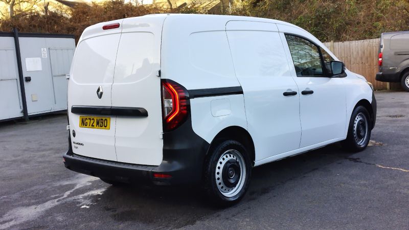 RENAULT KANGOO ML19 DCI START L1 SWB WITH ONLY 42.000 MILES,AIR CONDITIONING,PARKING SENSORS,6 SPEED AND MORE - 2961 - 7