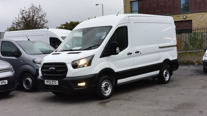 FORD TRANSIT 310 LEADER L2H2 MWB MEDIUM ROOF WITH ONLY 51.000 MILES,SAT NAV,AIR CONDITIONING,HEATED SEATS AND MORE - 2917 - 26