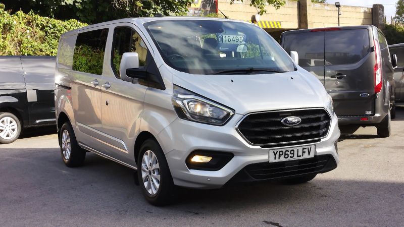 FORD TRANSIT CUSTOM 320 LIMITED L1 SWB 6 SEATER DOUBLE CAB COMBI CREW VAN WITH AIR CONDITIONING,PARKING SENSORS,ALLOYS,HEATED SEATS AND MORE *** DEPOSIT TAKEN *** - 2914 - 26