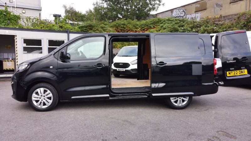 PEUGEOT EXPERT 1000 PROFESSIONAL PREMIUM L2 LWB IN BLACK ONLY 28.000 MILES,AIR CONDITIONING,ALLOY'S AND MORE - 2907 - 11