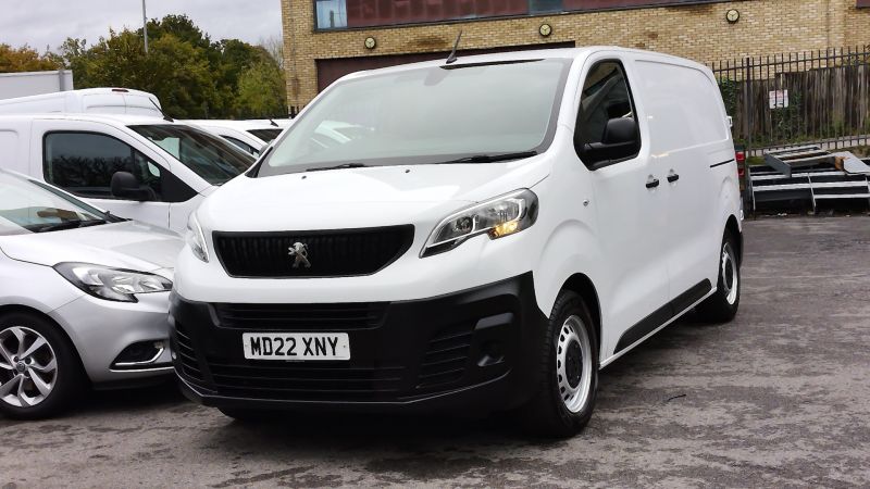 PEUGEOT EXPERT 1.5 BLUEHDI PROFESSIONAL PREMIUM L1 WITH AIR CONDITIONING,6 SPEED,BLUETOOTH AND MORE - 2933 - 21