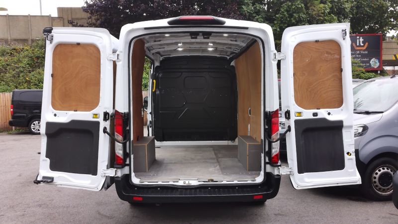 FORD TRANSIT 310 LEADER L2H2 MWB MEDIUM ROOF WITH ONLY 51.000 MILES,SAT NAV,AIR CONDITIONING,HEATED SEATS AND MORE - 2917 - 11