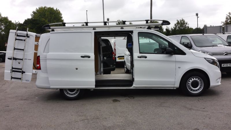 MERCEDES VITO 114 PROGRESSIVE LWB 9G TRONIC AUTOMATIC ONLY 56.000 MILES,SAT NAV,AIR CONDITIONING,CLIMATE CONTROL,REAR CAMERA AND MORE   - 2906 - 13