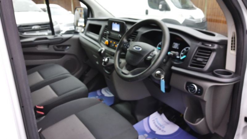 FORD TRANSIT CUSTOM 300 LEADER ECOBLUE L1 SWB WITH AIR CONDITIONING,PARKING SENSORS,DAB RADIO,6 SPEED AND MORE - 2958 - 12