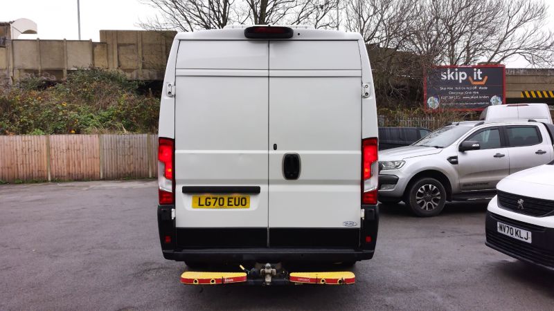 CITROEN RELAY 35 HEAVY L4 ENTERPRISE 2.2 BLUEHDI WITH AIR CONDITIONING,REAR CAMERA,PLATFORM LIFT,CRUISE CONTROL AND MORE - 2956 - 10