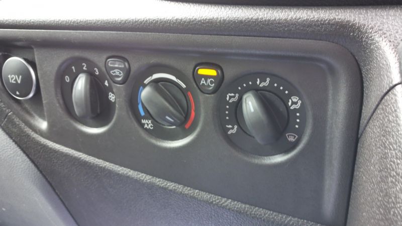 FORD TRANSIT 350 L3H3 LWB HIGH ROOF 6 SEATER DOUBLE CAB COMBI CREW VAN WITH AIR CONDITIONING,SAT NAV AND MORE - 2867 - 18