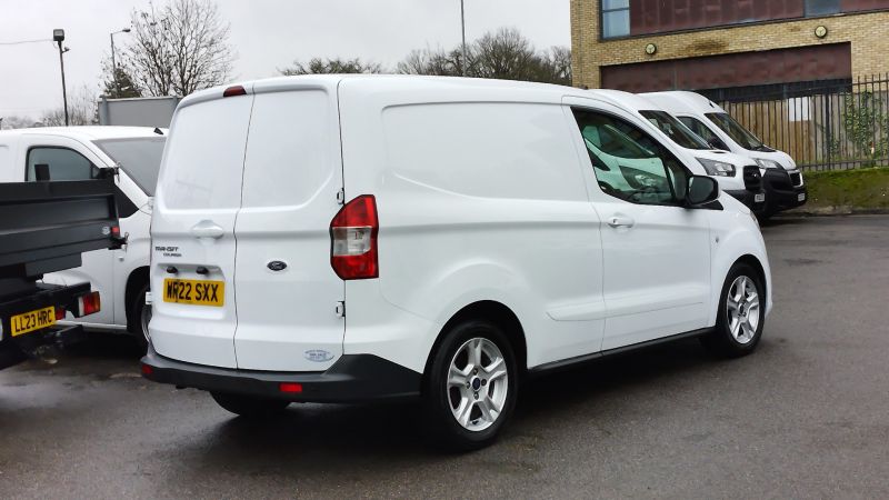 FORD TRANSIT COURIER LIMITED 1.5 TDCI WITH AIR CONDITIONING,ALLOY'S,PARKING SENSORS AND MORE - 2977 - 6