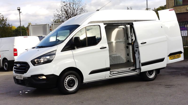 FORD TRANSIT CUSTOM 300 LEADER L1 H2 SWB HIGH ROOF WITH ONLY 53.000 MILES,AIR CONDITIONING,PARKING SENSORS,6 SPEED AND MORE - 2936 - 3
