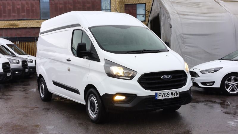 FORD TRANSIT CUSTOM 320 LEADER L2H2 LWB HIGH ROOF ONLY 63.000 MILES,AIR CONDITIONING,PARKING SENSORS AND MORE - 2965 - 18