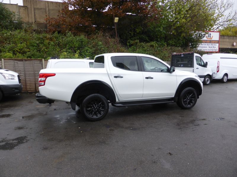 MITSUBISHI L200 2.4 DI-D 181 CHALLENGER DCB PICKUP  AUTOMATIC IN WHITE ,  ULEZ COMPLIANT , AIR CONDITIONING , LEATHER , JUST ARRIVED **** £19995 + VAT **** - 2534 - 4