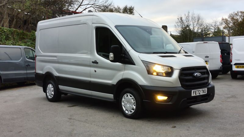 FORD TRANSIT 310 TREND LEADER L2 H2 MWB MEDIUM ROOF IN SILVER WITH AIR CONDITIONING,PARKING SENSORS AND MORE - 2950 - 3