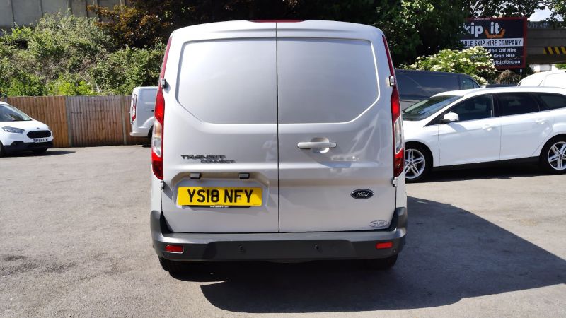 FORD TRANSIT CONNECT 200 LIMITED L1 SWB IN SILVER WITH ONLY 53.000 MILES,AIR CONDITIONING,PARKING SENSORS AND MORE - 2866 - 4