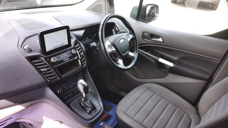 FORD TRANSIT CONNECT 200 LIMITED AUTOMATIC L1 SWB AUTOMATIC IN GREY WITH SAT NAV,REAR CAMERA,AIR CONDITIONING,PARKING SENSORS AND MORE - 2881 - 12