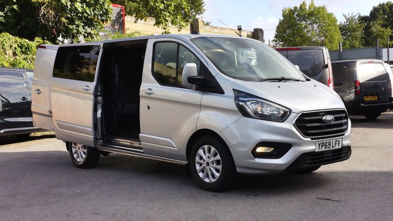FORD TRANSIT CUSTOM 320 LIMITED L1 SWB 6 SEATER DOUBLE CAB COMBI CREW VAN WITH AIR CONDITIONING,PARKING SENSORS,ALLOYS,HEATED SEATS AND MORE *** DEPOSIT TAKEN *** - 2914 - 4