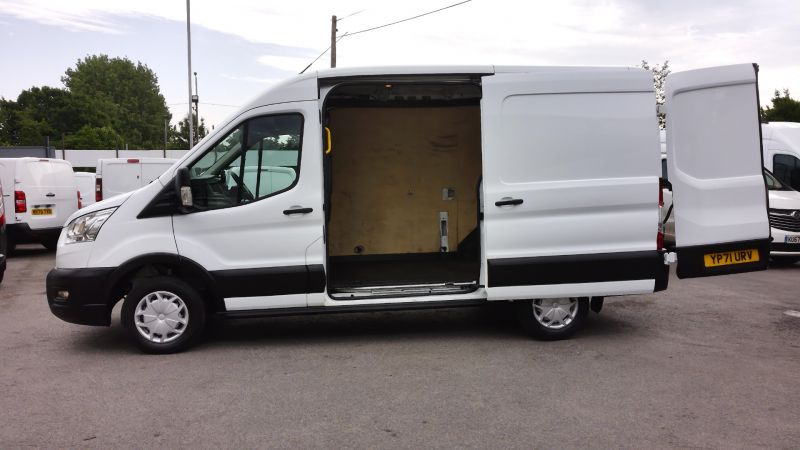 FORD TRANSIT 290 TREND L2H2 MWB MEDIUM ROOF WITH AIR CONDITIONING,PARKING SENSORS,CRUISE CONTROL AND MORE - 2872 - 11