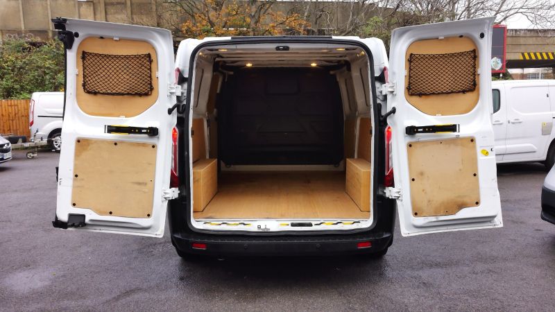FORD TRANSIT CUSTOM 300 LEADER ECOBLUE L2 LWB WITH AIR CONDITIONING,PARKING SENSORS,6 SPEED AND MORE - 2941 - 8