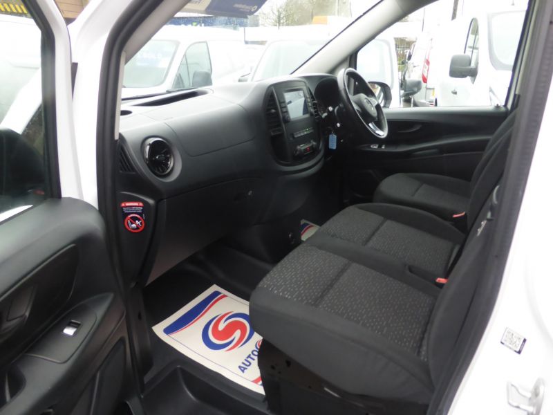 MERCEDES VITO 114 PROGRESSIVE L2 LWB 9G TRONIC AUTOMATIC WITH AIR CONDITIONING AND MORE  - 2865 - 10