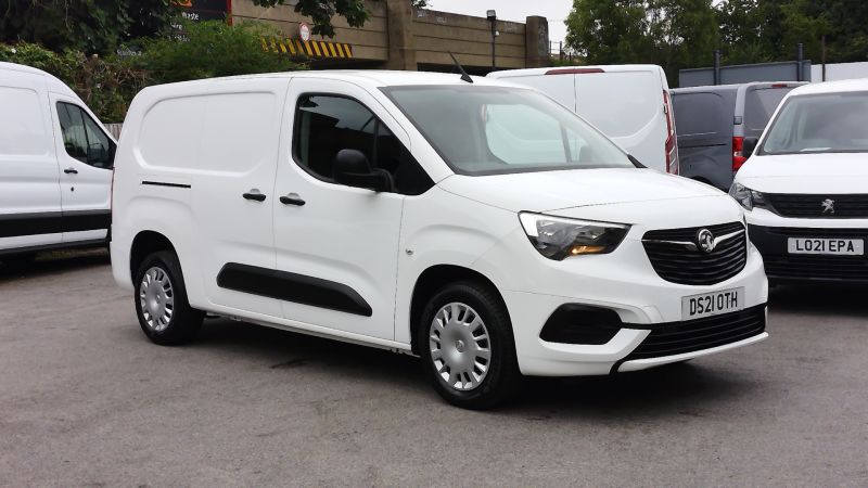 Used VAUXHALL COMBO in Surbiton, Surrey for sale