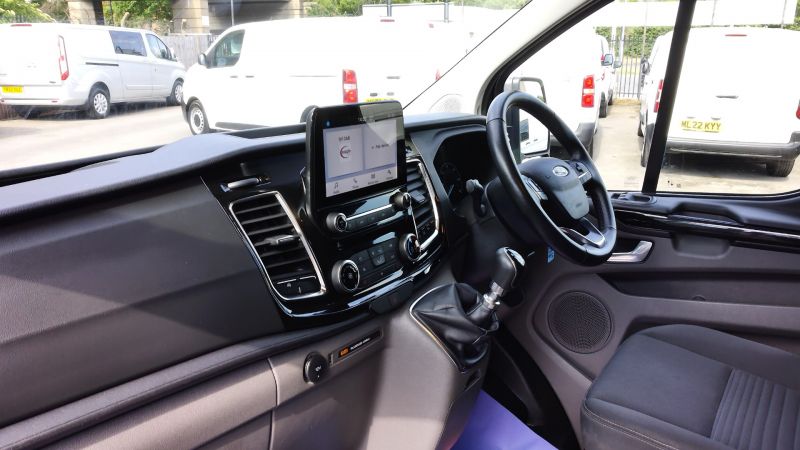FORD TRANSIT CUSTOM 300 LIMITED ECOBLUE L2 LWB IN GREY WITH AIR CONDITIONING,PARKING SENSORS,HEATED SEATS AND MORE - 2861 - 12