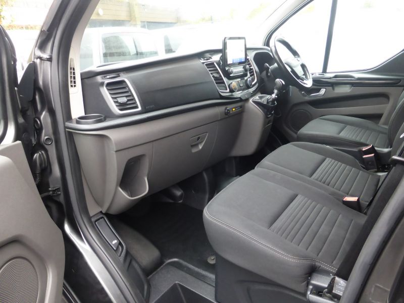 FORD TRANSIT CUSTOM 300 LIMITED L1 SWB IN MAGNETIC GREY WITH AIR CONDITIONING,SENSORS,HEATED SEATS AND MORE   - 2536 - 12