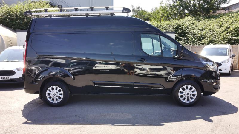 FORD TRANSIT CUSTOM 300 LIMITED L2H2 LWB HIGH ROOF IN BLACK WITH AIR CONDITIONING,PARK ASSIST CAMERA,PARKING SENSORS,HEATED SEATS AND MORE - 2875 - 6