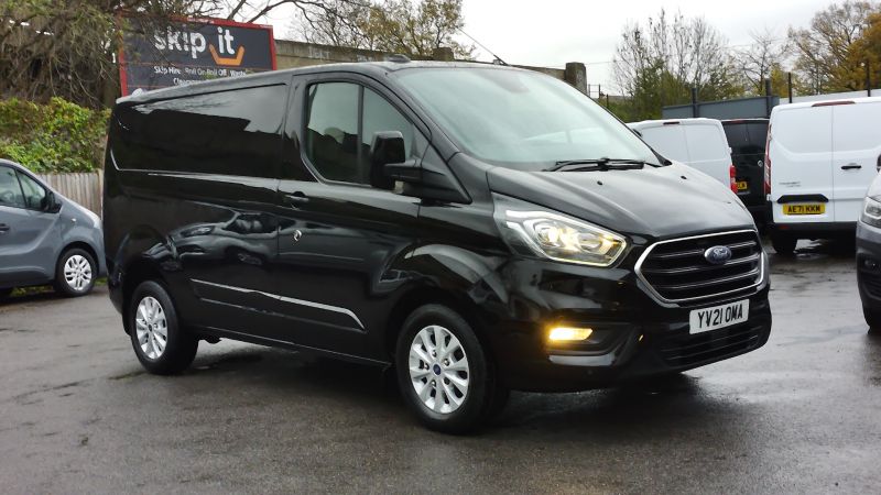 FORD TRANSIT CUSTOM 280 LIMITED L1 SWB IN BLACK WITH AIR CONDITIONING,PARKING SENSORS AND MORE *** SOLD *** - 2951 - 4
