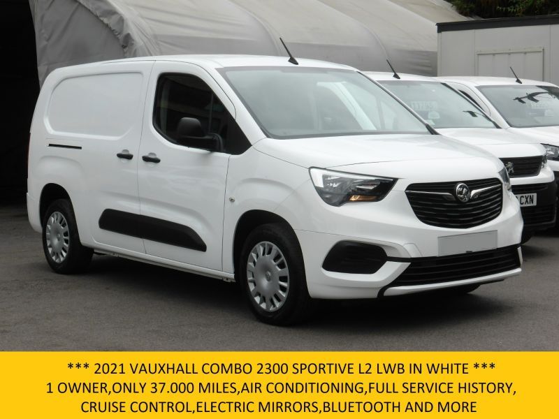 VAUXHALL COMBO 2300 SPORTIVE L2 LWB WITH ONLY 37.000 MILES,AIR CONDITIONING,PARKING SENSORS,BLUETOOTH AND MORE - 2887 - 2