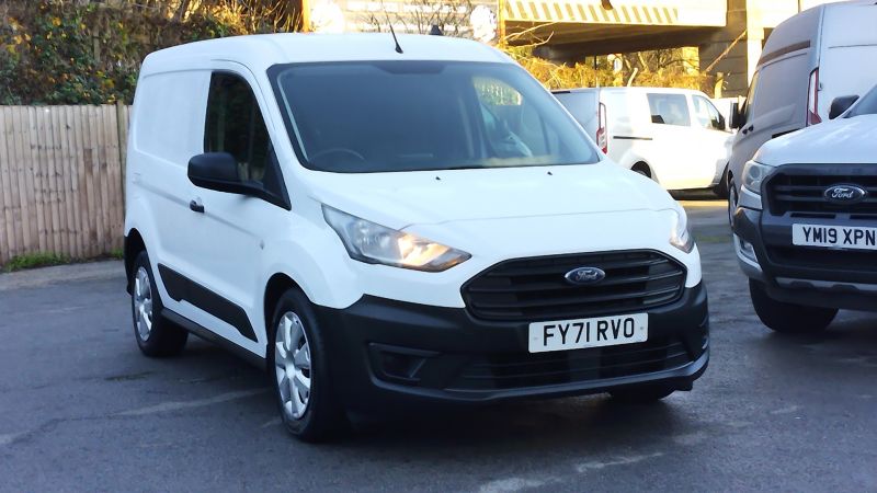 FORD TRANSIT CONNECT 220 BASE L1 SWB WITH ONLY 53.000 MILES,SAT NAV,PARK ASSIST CAMERA,PARKING SENSORS,DAB RADIO AND MORE - 2955 - 20
