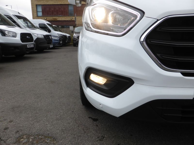 FORD TRANSIT CUSTOM 280 LIMITED L1 H1 2.0 TDCI 130  ECOBLUE ** AUTOMATIC ** IN WHITE , AIR CONDITIONING , ULEZ COMPLIANT **** £22995 + VAT ****  - 2481 - 6