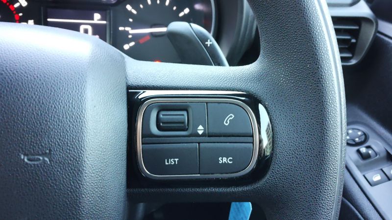 CITROEN BERLINGO 950 DRIVER PRO EDITION XL 8 SPEED AUTOMATIC,SAT NAV,REAR PARK ASSIST CAMERA,AIR CONDITIONING,DAB RADI AND MORE - 2968 - 21