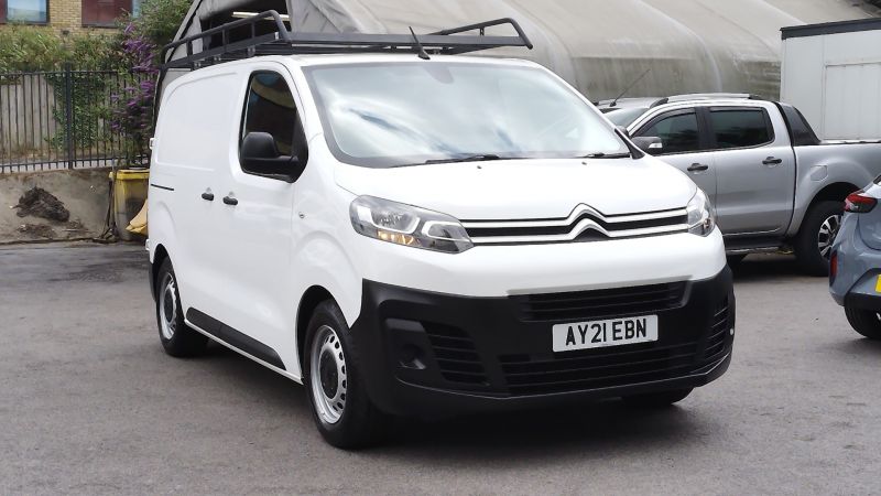 CITROEN DISPATCH XS 1000 ENTERPRISE BLUEHDI WITH ONLY 49.000 MILES,AIR CONDITIONING,PARKING SENSORS,DAB RADIO,6 SPEED AND MORE - 2878 - 24