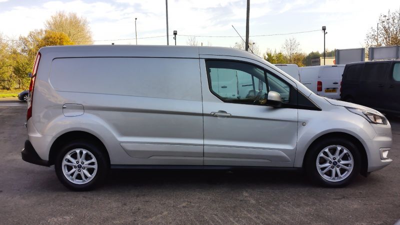 FORD TRANSIT CONNECT 240 LIMITED L2 LWB AUTOMATIC IN SILVER,SAT NAV,AIR CONDITIONING,PARK ASSIST CAMERA AND MORE  - 2952 - 7