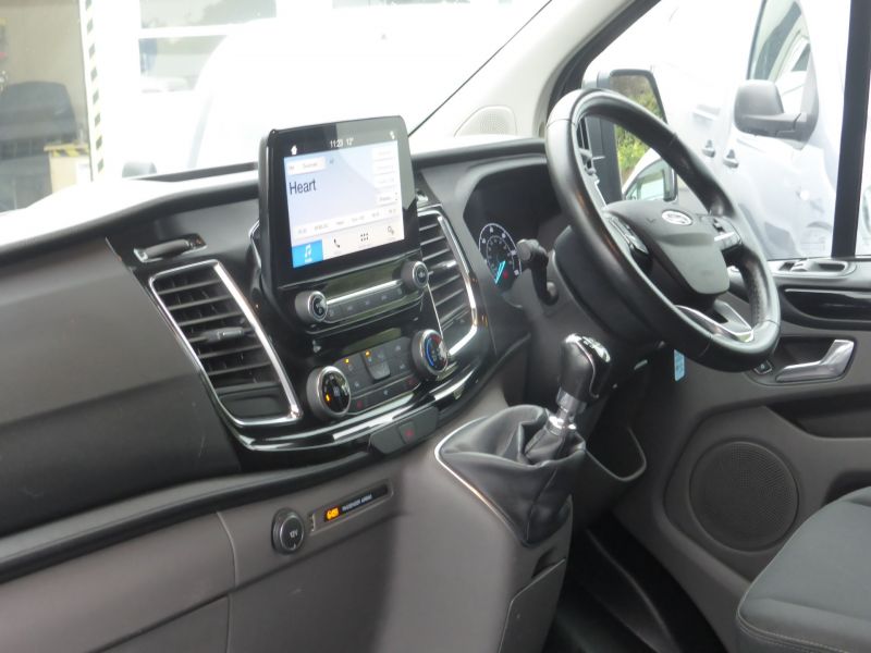 FORD TRANSIT CUSTOM 280/130 LIMITED L1 SWB IN GREY WITH AIR CONDITIONING,PARKING SENSORS AND MORE - 2523 - 11