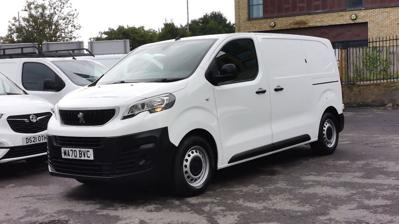 PEUGEOT EXPERT 1000 PROFESSIONAL BLUEHDI WITH AIR CONDITIONING,PARKING SENSORS,SECURITY LOCKS  AND MORE  *** SOLD *** - 2900 - 21