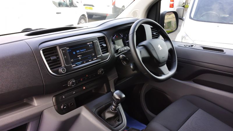 PEUGEOT EXPERT 1400 PROFESSIONAL PREMIUM L2 LWB IN GREY WITH ONLY 41.000 & 48.000 MILES,AIR CONDITIONING AND MORE - 2945 - 14