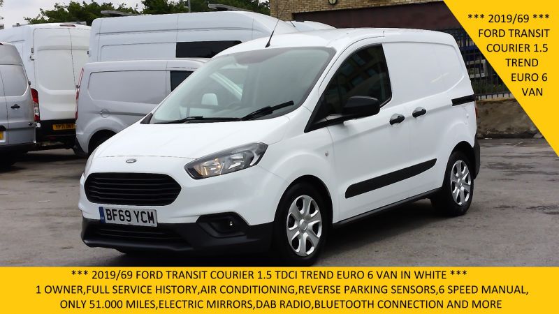 Used FORD TRANSIT COURIER in Surbiton, Surrey for sale