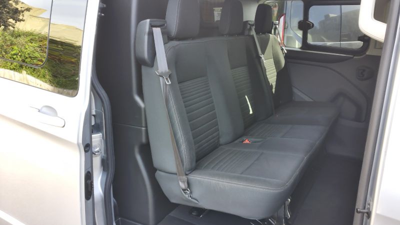 FORD TRANSIT CUSTOM 320 LIMITED L1 SWB 6 SEATER DOUBLE CAB COMBI CREW VAN WITH AIR CONDITIONING,PARKING SENSORS,ALLOYS,HEATED SEATS AND MORE *** DEPOSIT TAKEN *** - 2914 - 17