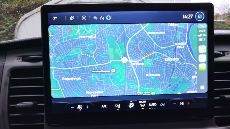 FORD TRANSIT 310 TREND LEADER L2 H2 MWB MEDIUM ROOF IN SILVER WITH AIR CONDITIONING,SYNC 4 MEDIA SYSTEM,PARKING SENSORS,CAR PLAY AND MORE - 2950 - 16