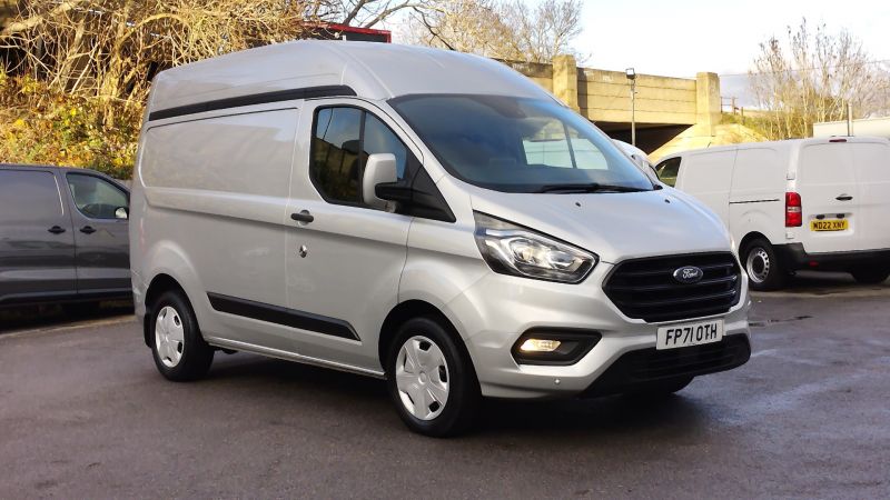 FORD TRANSIT CUSTOM 320 TREND ECOBLUE L1H2 SWB HIGH ROOF IN SILVER WITH AIR CONDITIONING,PARKING SENSORS AND MORE - 2954 - 4