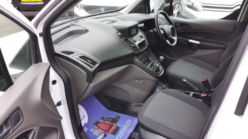FORD TRANSIT CONNECT 210 TREND L2 LWB,1 OWNER,FULL SERVICE HISTORY.6 SPEED MANUAL AND MORE - 2856 - 14